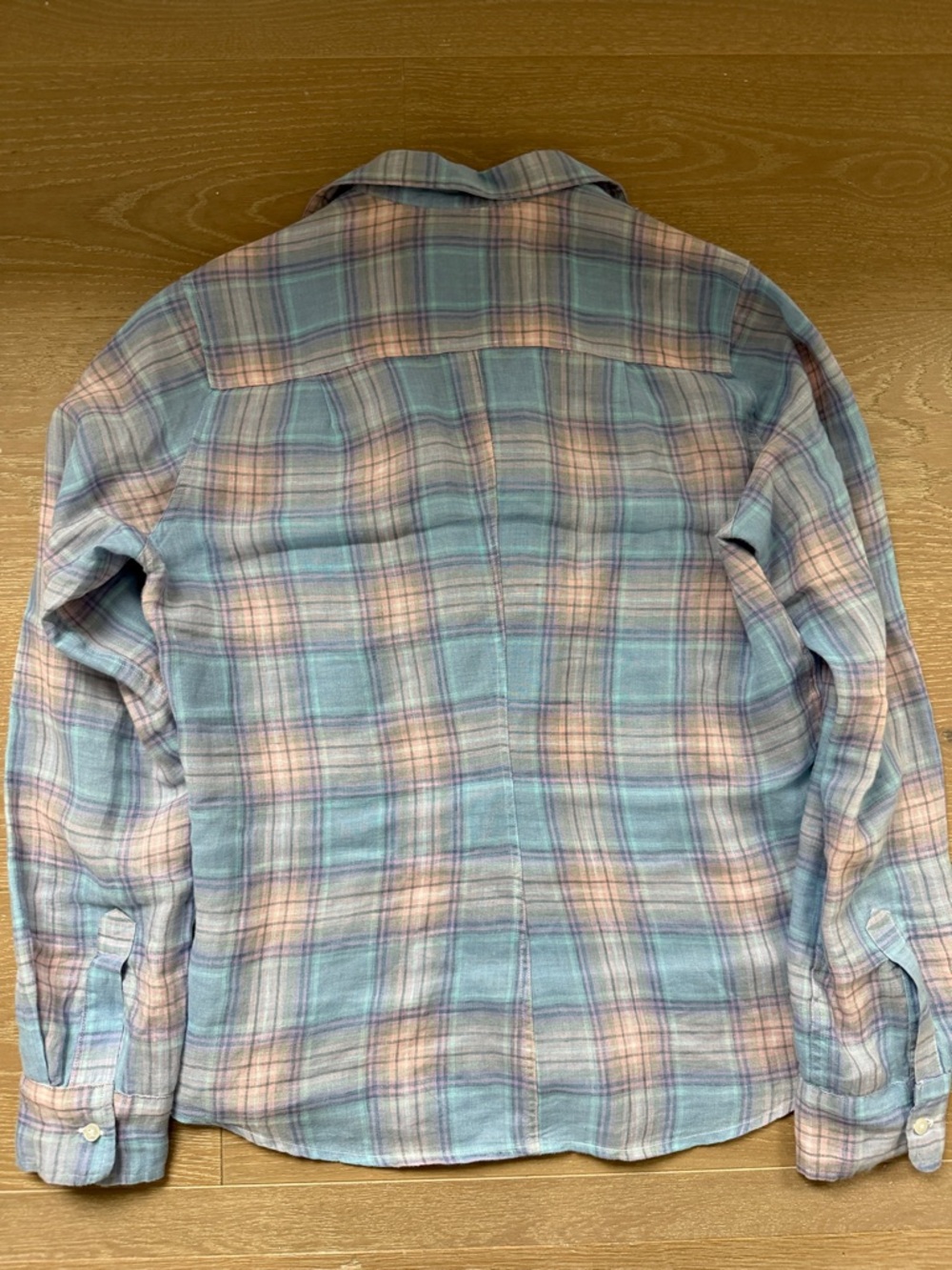 Neiman Marcus Luxury Linen Plaid Button-Down Shirt -Pastel Blue and Pink -Size S - Picture 5 of 5
